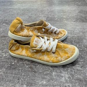 Roxy Bayshore III Slip-On Sneakers